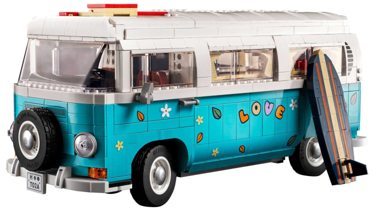 Lego's Volkswagen camper bus set Photo Gallery