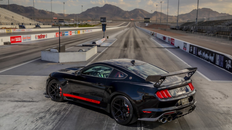 2022-shelby-ford-mustang-gt500-code-red-photo-gallery