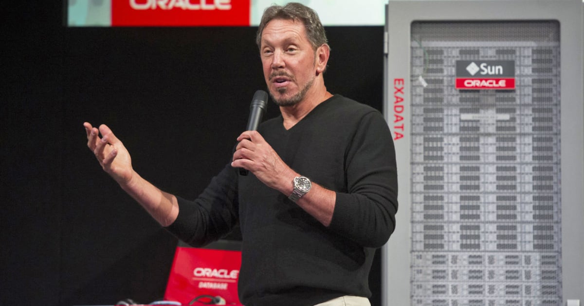 photo of Oracle faces Labor Department lawsuit over job discrimination image