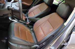 2013 Buick Encore front seats