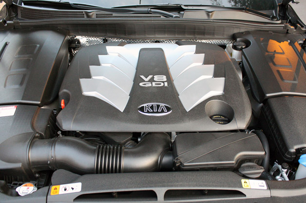 2015 Kia K900 V8
