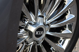 2015 Kia K900 V8