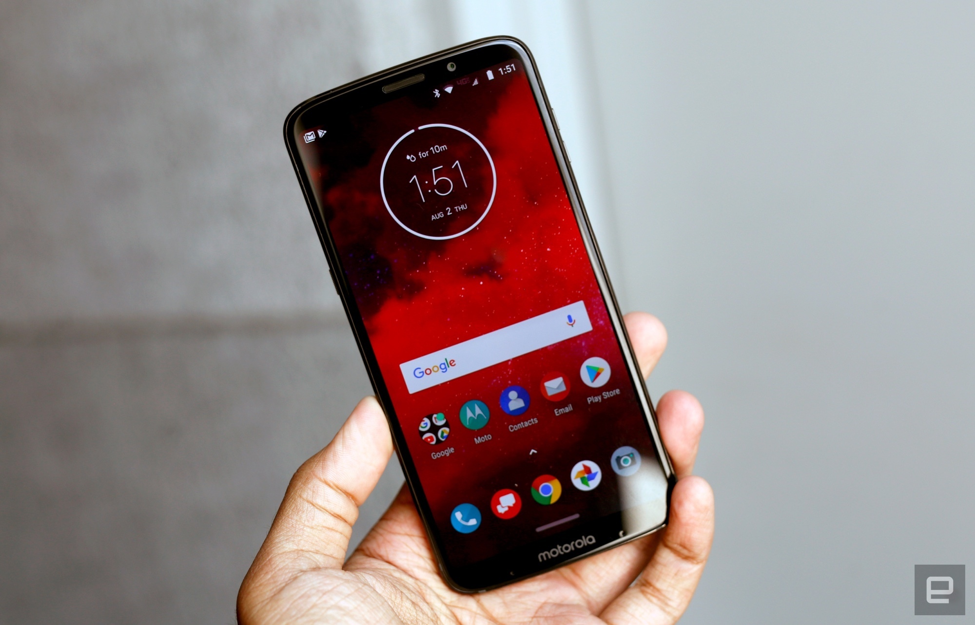 moto z3 在国内的价格是 3,999 元