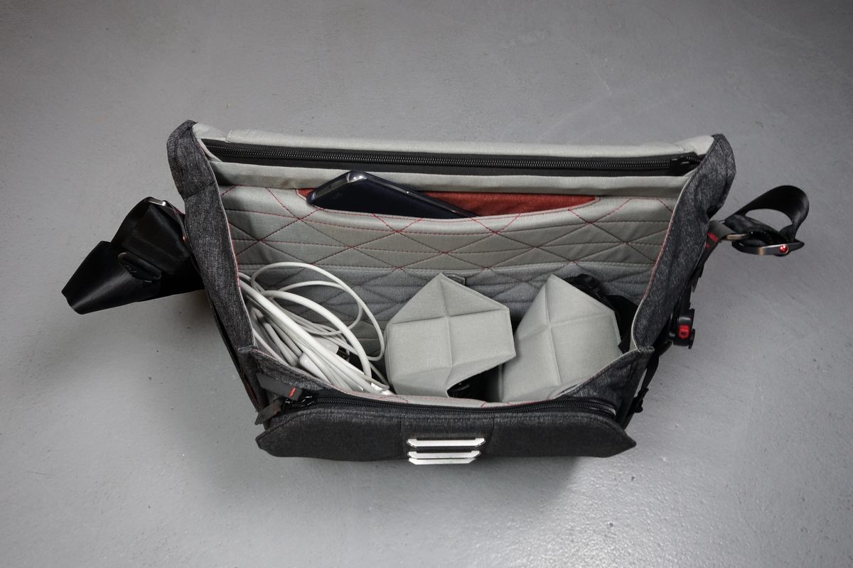 camera laptop messenger bag