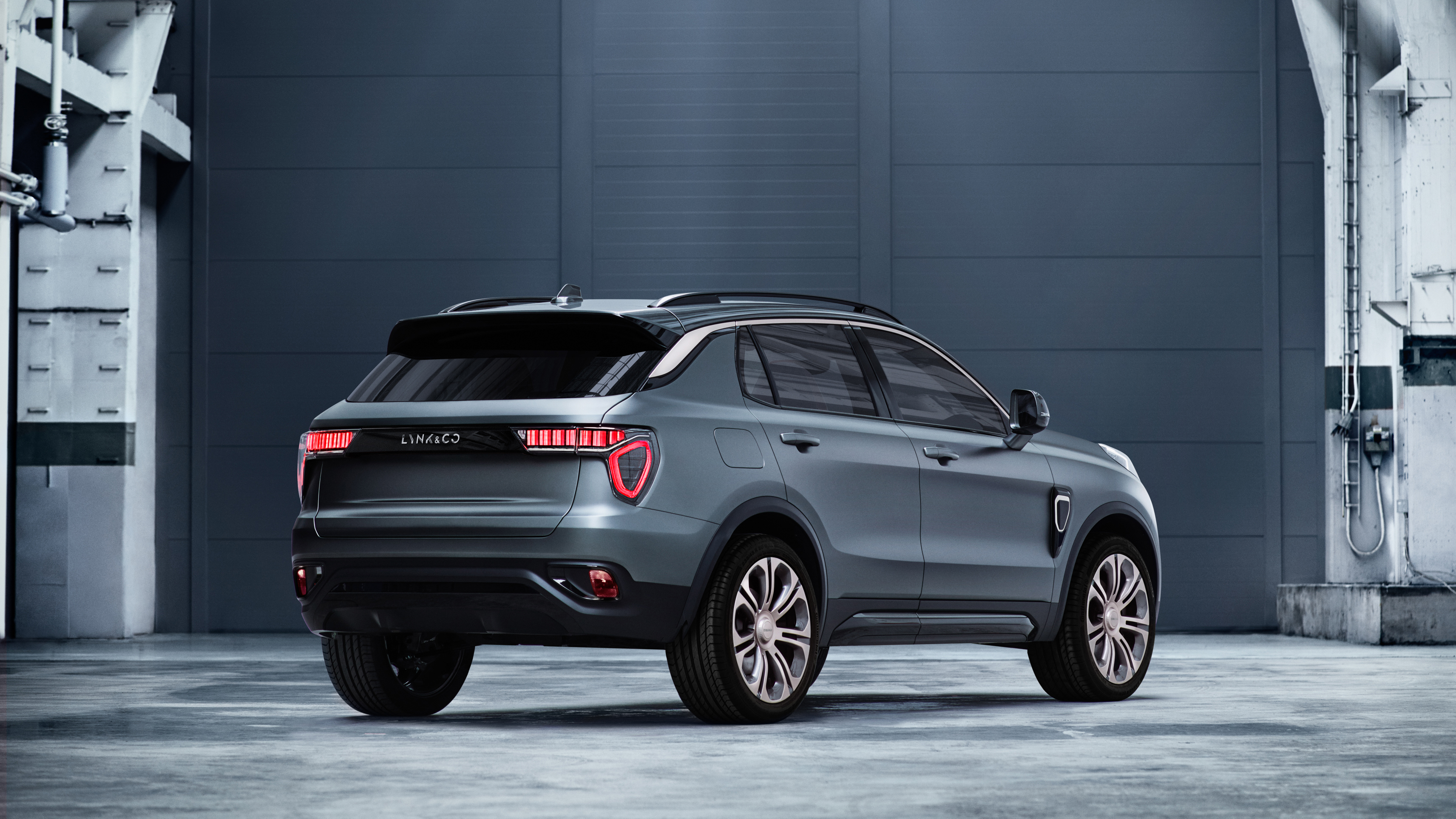 Geely S Lynk Co Reveals Volvo Based Shareable Suv Autoblog