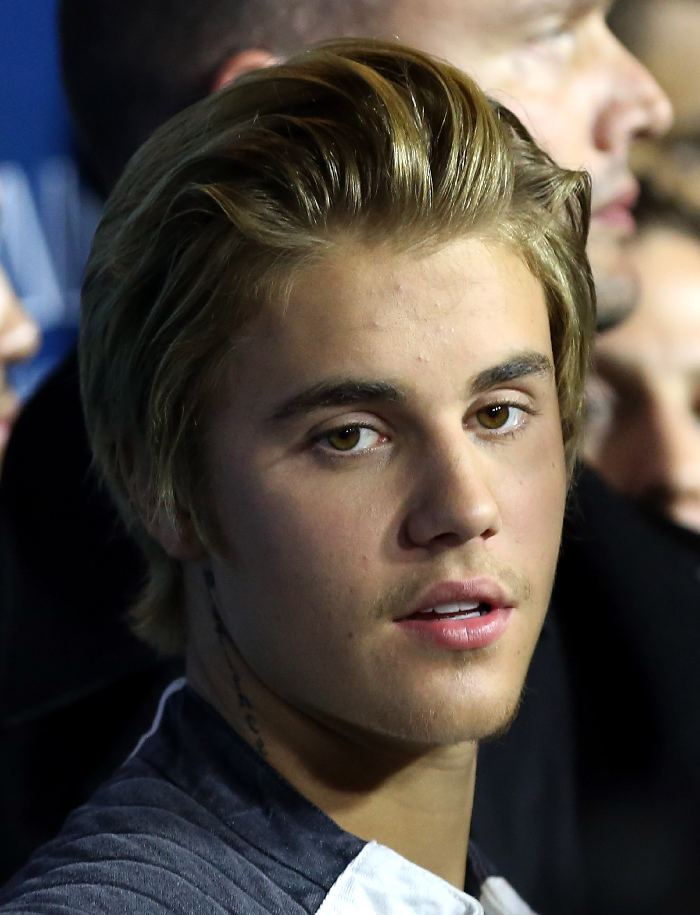 12 things Justin Bieber might get roasted for on Comedy Central - AOL ...