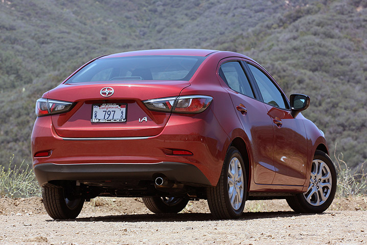 Scion ia 2016