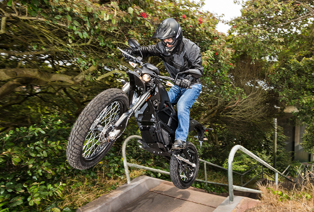 2015 Zero FX Stealthfighter electric motorcycle in action