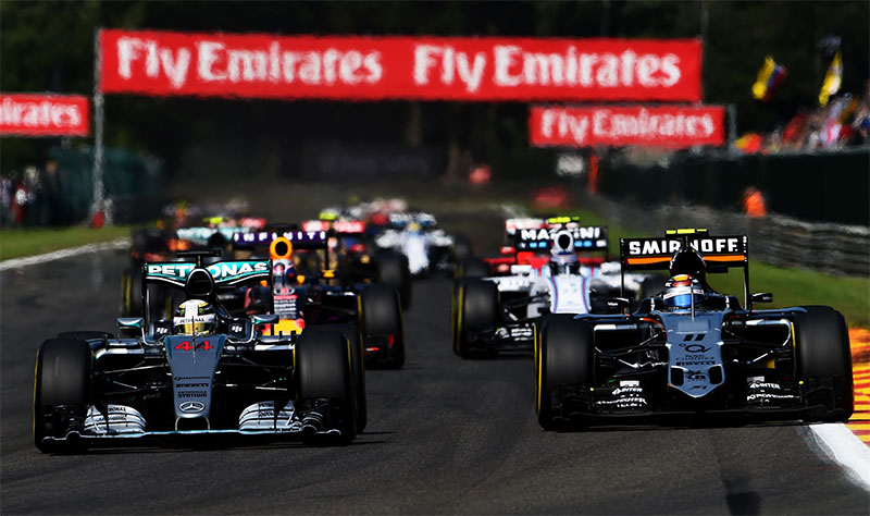 Drivers jostle at the start of the 2015 Belgian F1 Grand Prix.