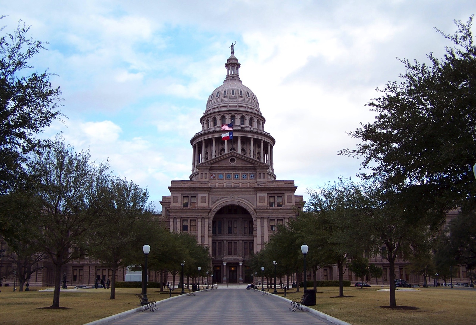 1600px x 1094px - Texas court rules 2015 revenge porn law is unconstitutional ...