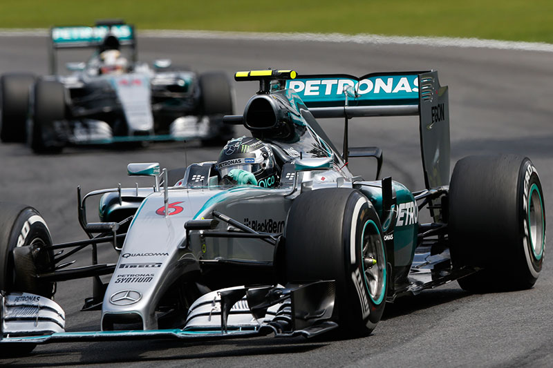 Nico Rosberg leads the 2015 Brazilian Grand Prix.