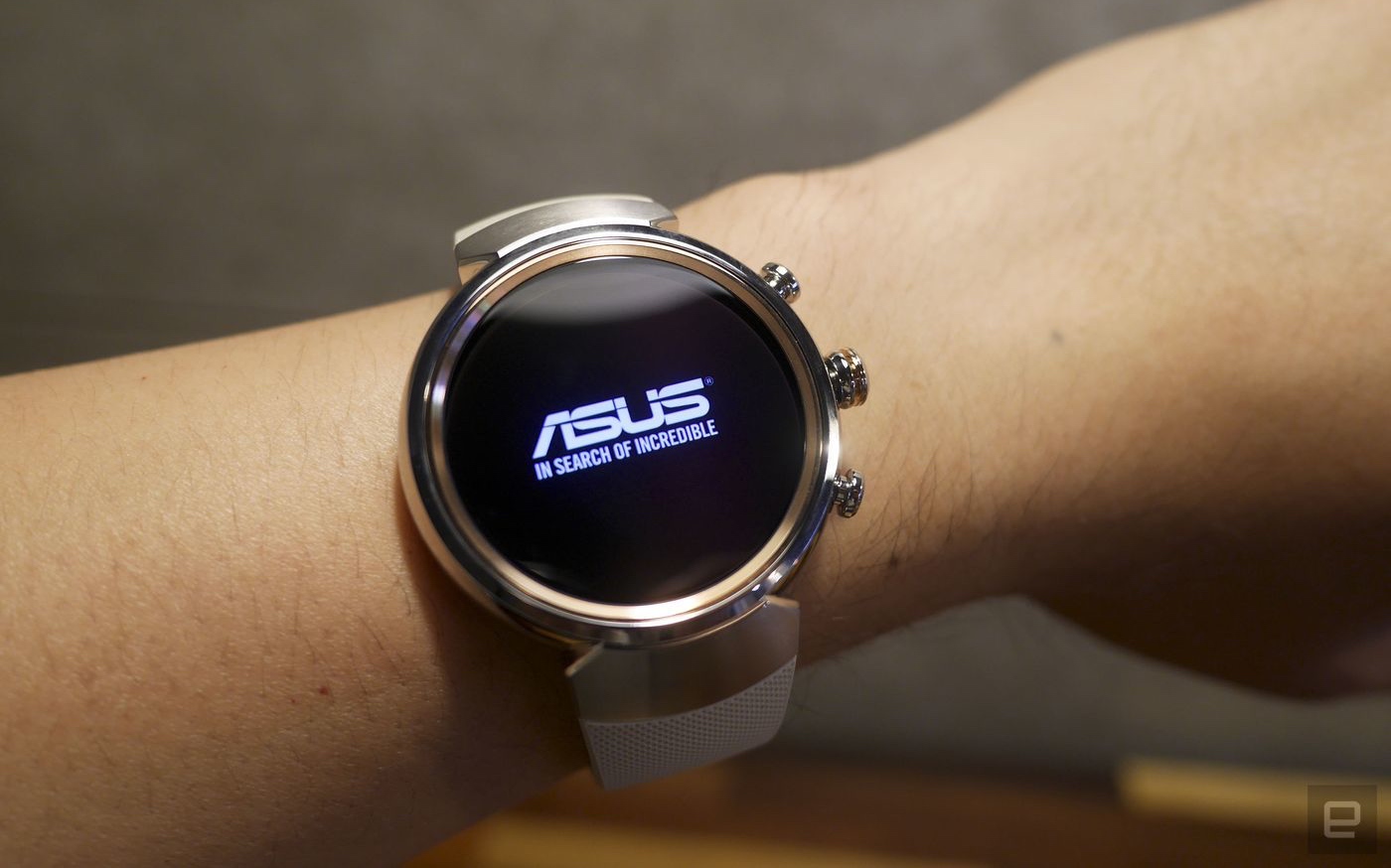 Asus zenwatch 3 обзор