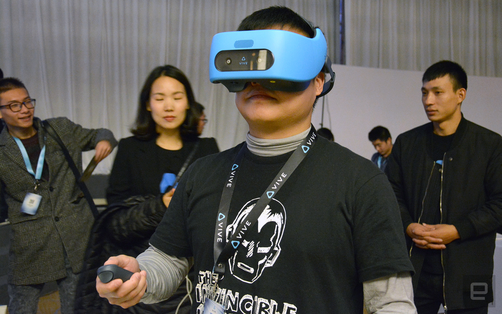 HTC apresentou “Vive Focus” um  headset de realidade virtual independente 