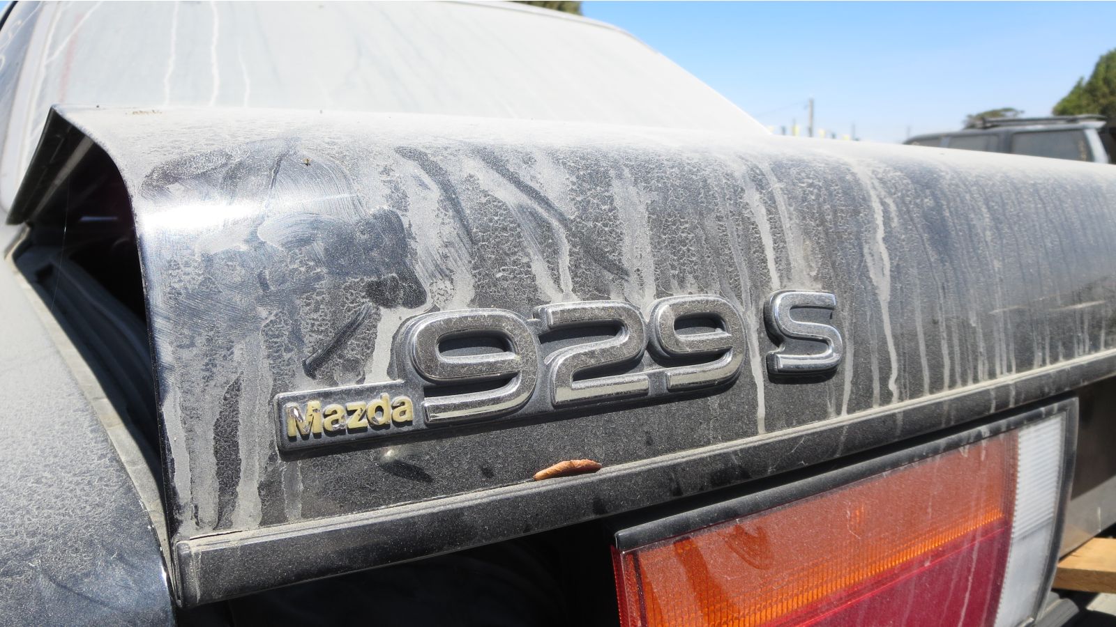 1990 Mazda 929 in California self-service wrecking yard