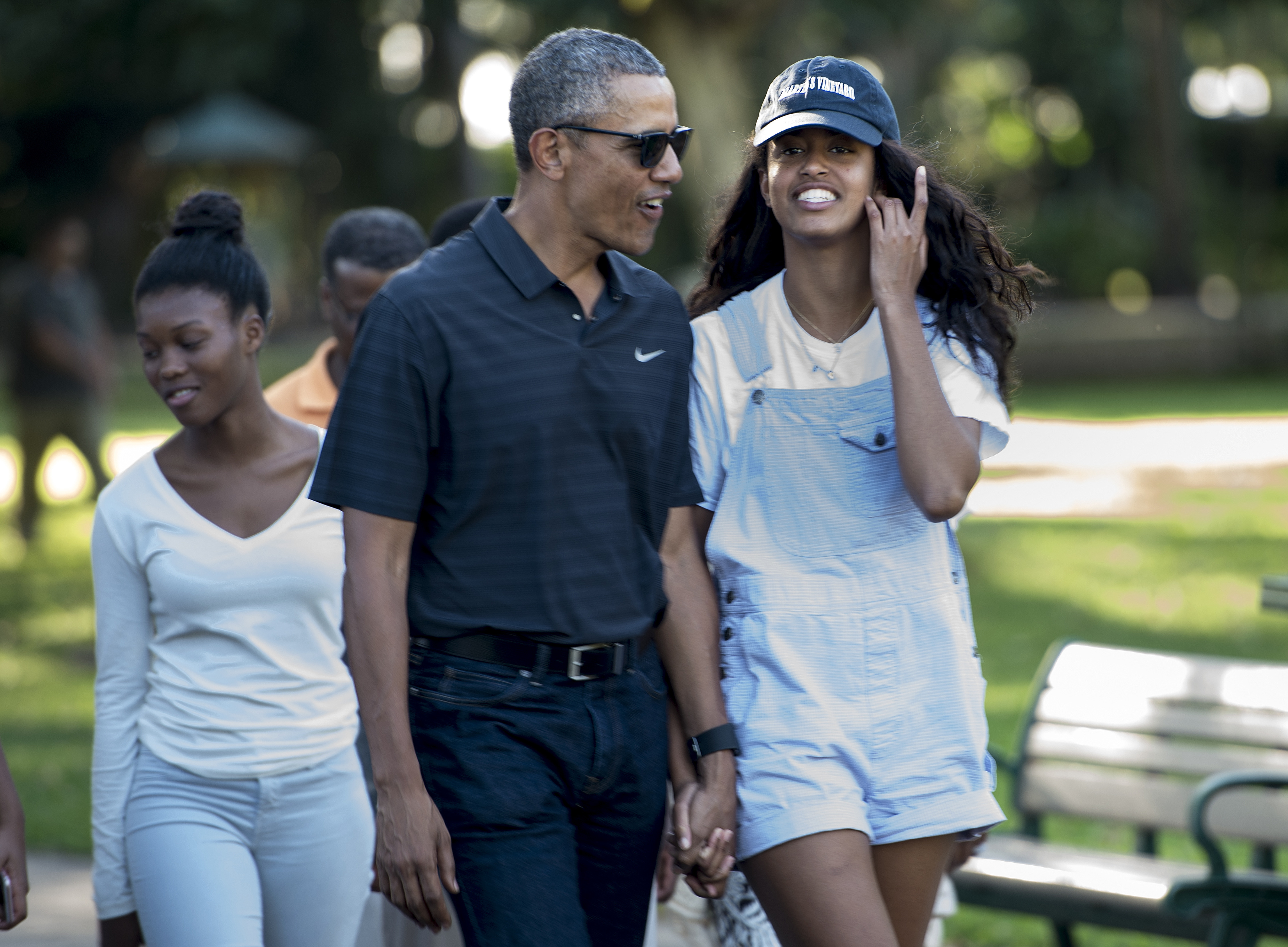 Comment Malia Et Sasha Obama Ont Gardé Une Vie Normale Malgré Huit Ans à La Maison Blanche 1324