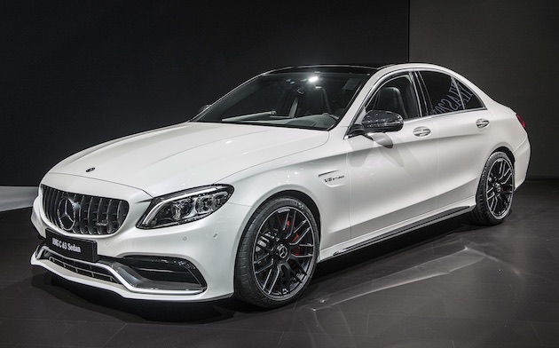 NY2022AMG C 63 4 