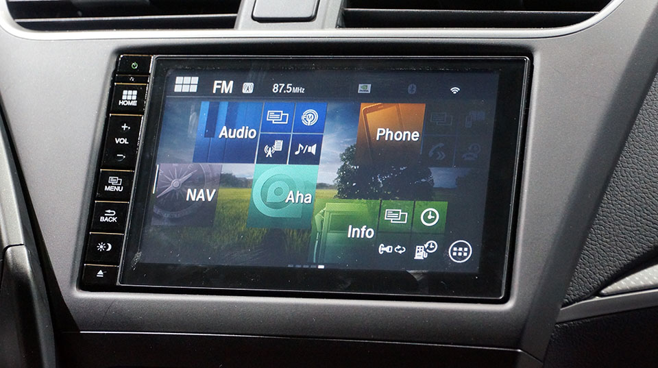 honda s in car connect system does android its own way hands on engadget honda s in car connect system does
