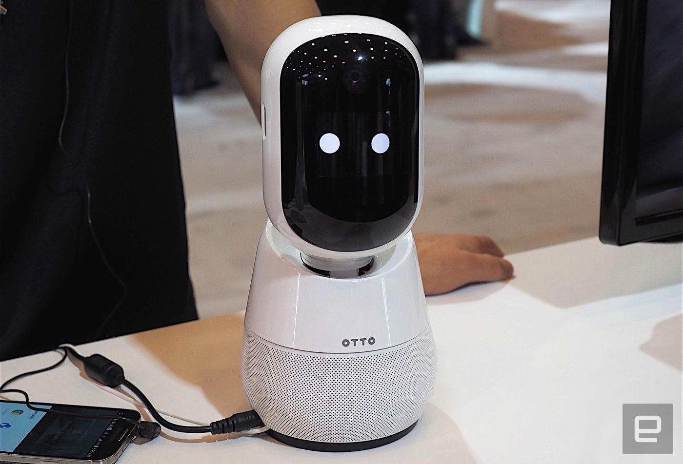 Otto Is Samsungs Cute Personal Assistant Robot