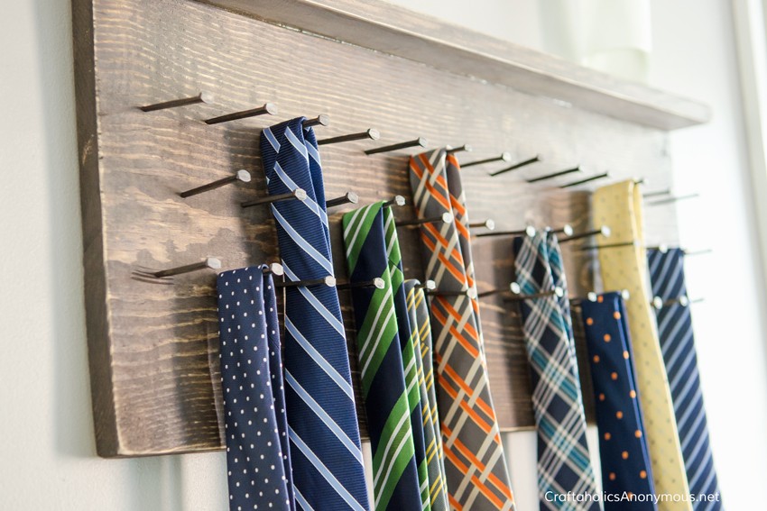 diy tie storage Lifestyle father's DIY  AOL gift: Last minute day tie rack