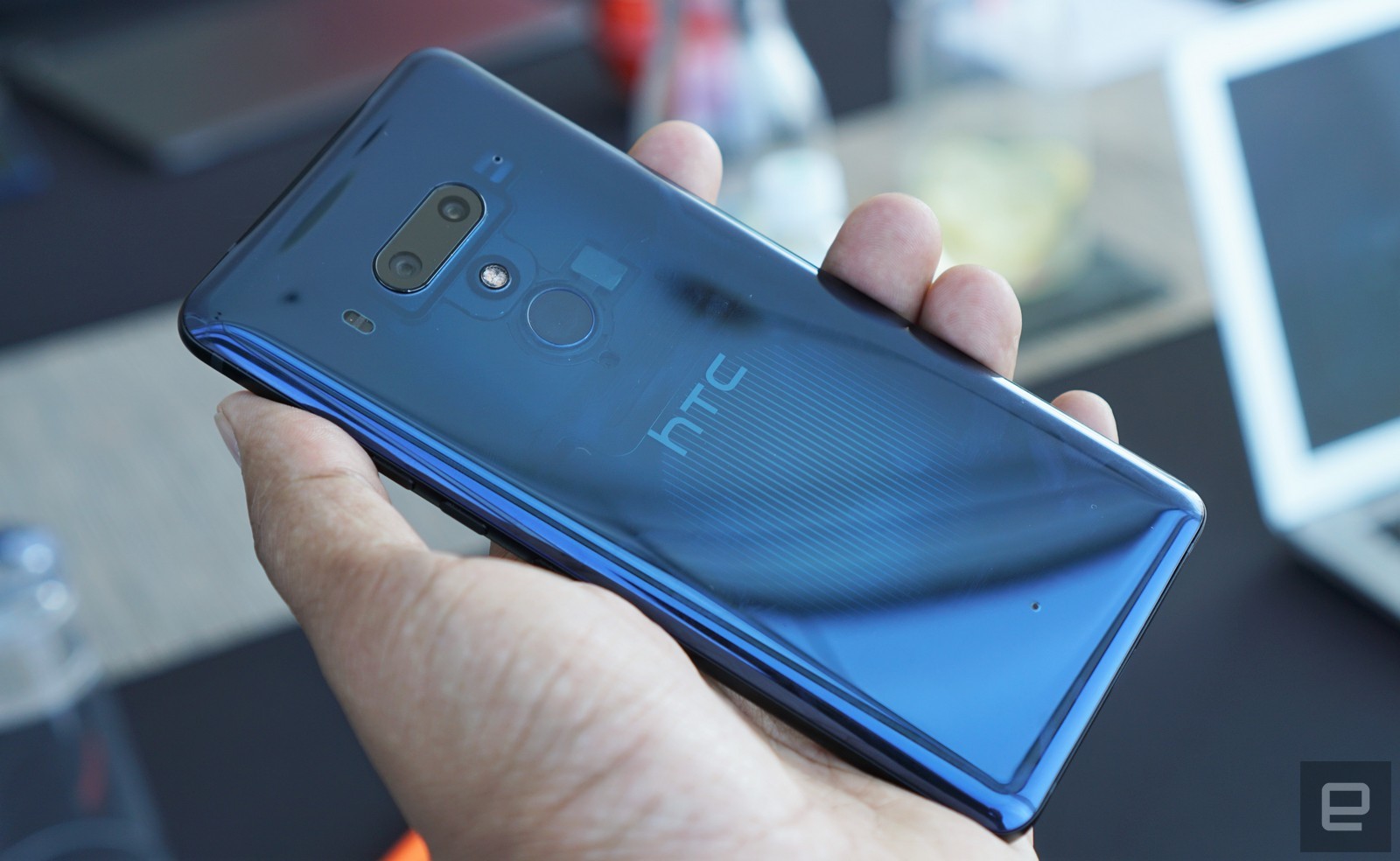 国内版SIMフリー HTC U12+ セラミックブラック - 携帯電話、スマートフォン