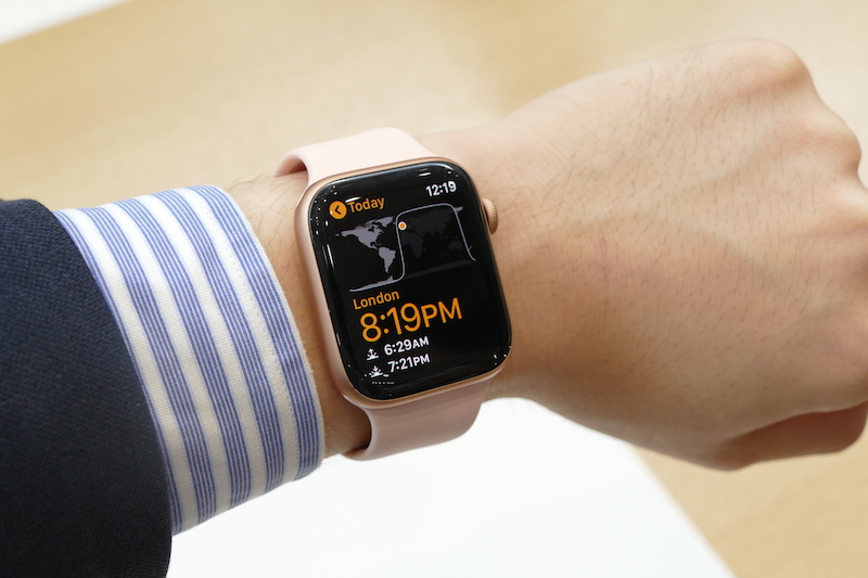 Apple Watch Series 4の進化がもたらす 現実的な2つの未来 Engadget 日本版