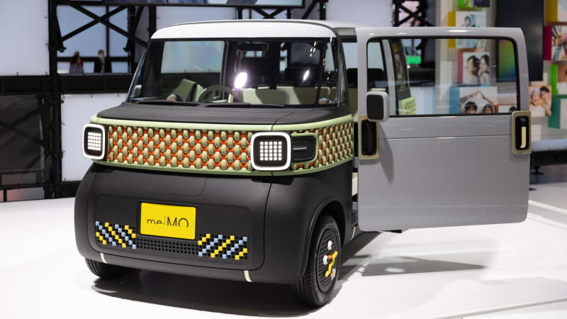 daihatsu me mo on display at the japan mobility show 2023 in