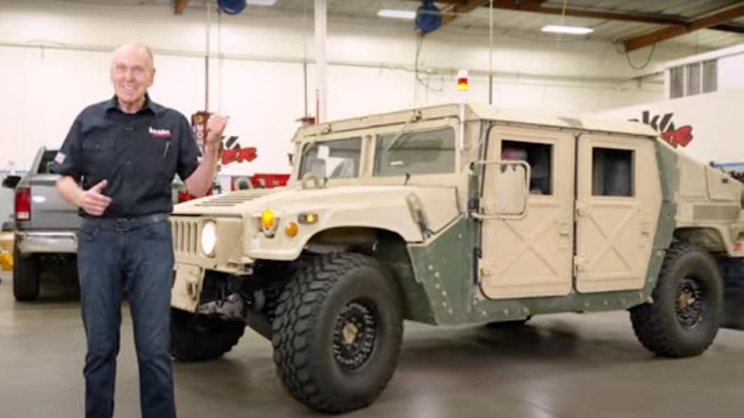 Banks Power ha hibridado el legendario Army Humvee