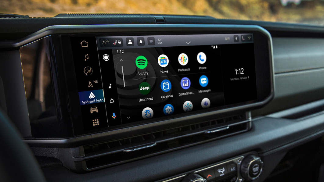 5 Interesting In-Car Infotainment Systems to Watch (and Relearn)