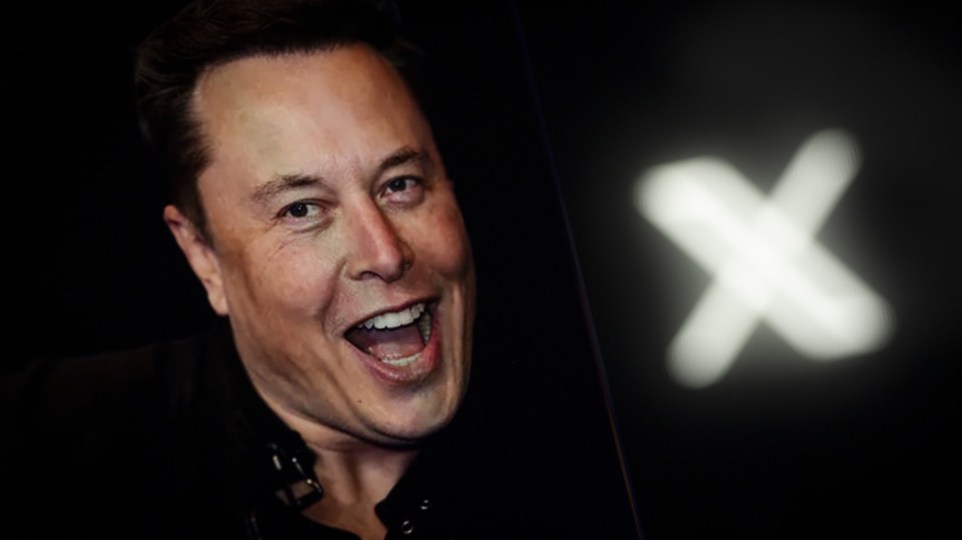 Musk está presionando a la junta directiva de Tesla para que realice otra asignación masiva de acciones