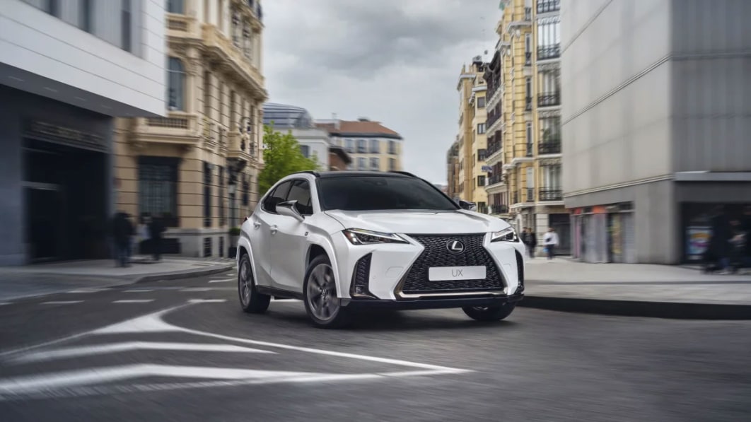 2025 Lexus UX 300h more powerful, more expensive, starts at $37,490 – Autoblog