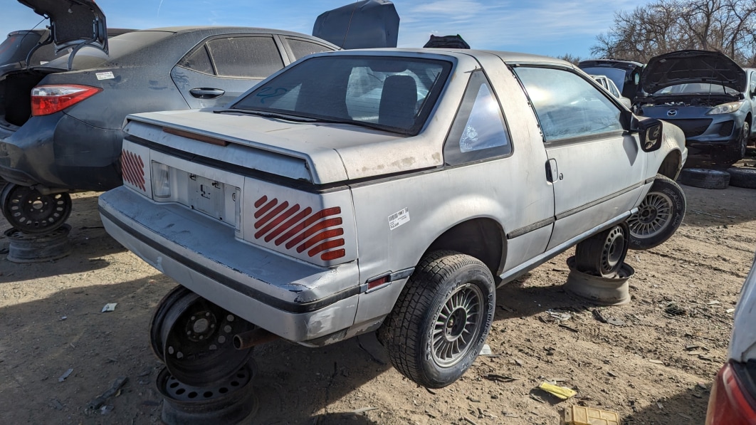 99-1987-Nissan-Pulsar-NX-in-Colorado-wrecking-yard-photo-by-Murilee-Martin.jpg