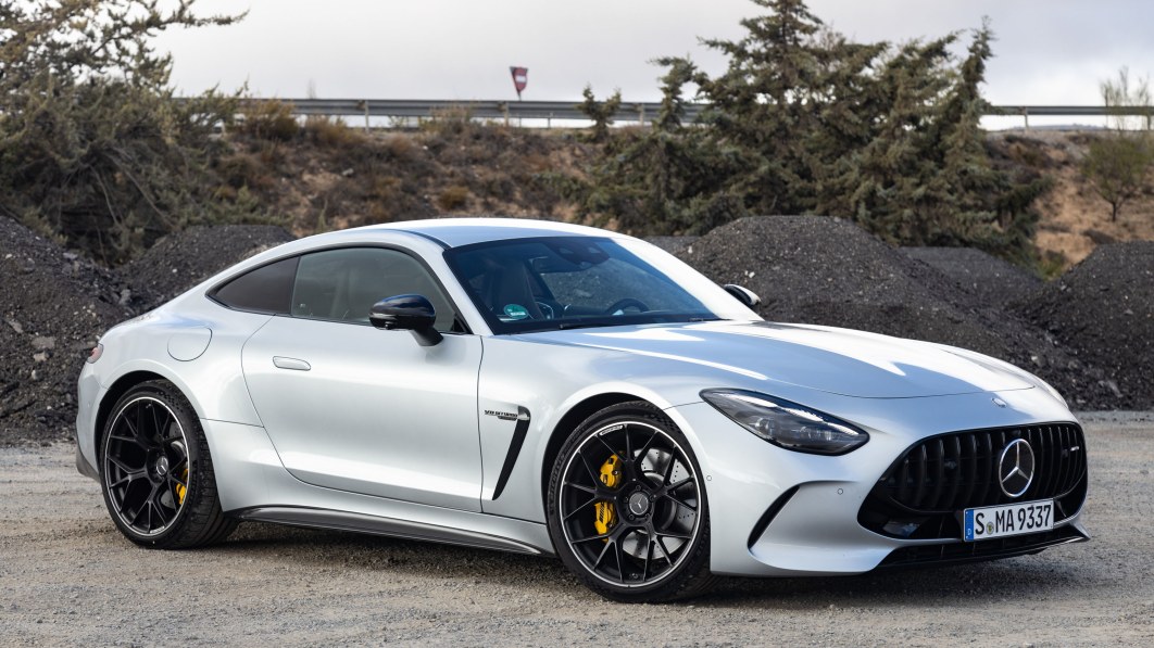 2024_mercedes-amg_gt_coupe_0011.jpeg