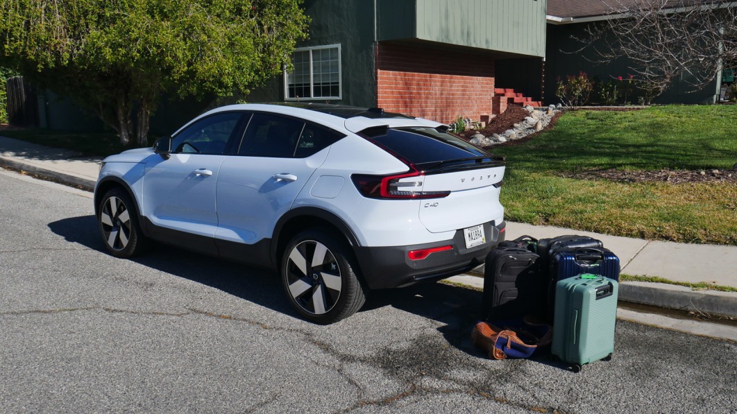 Volvo C40 Luggage Test: How much cargo space?