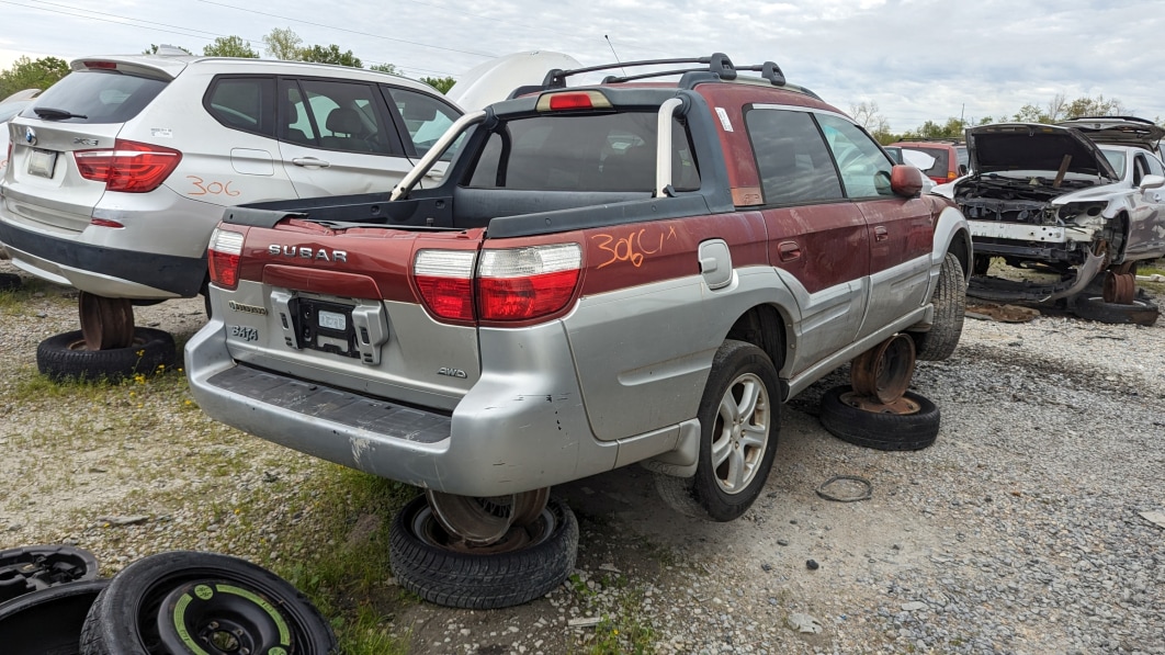 99-2003-Subaru-Baja-in-Louisiana-wrecking-yard-photo-by-Murilee-Martin.jpg