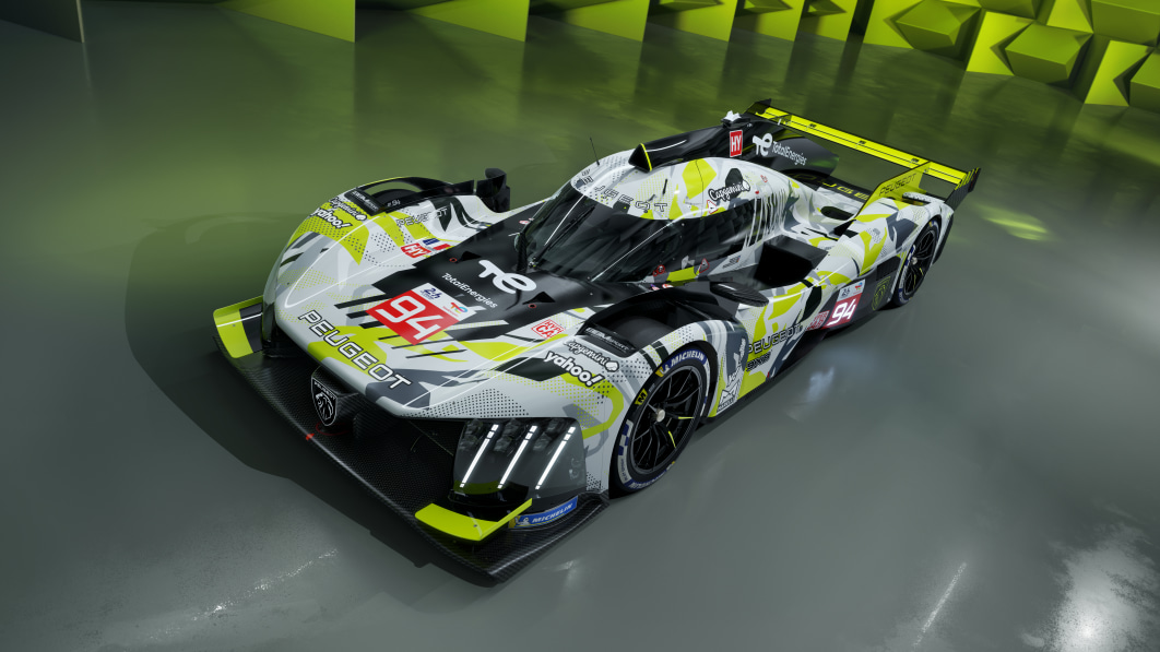 Peugeot 9x8 WEC racer installs a rear wing and a pack-of-lions livery