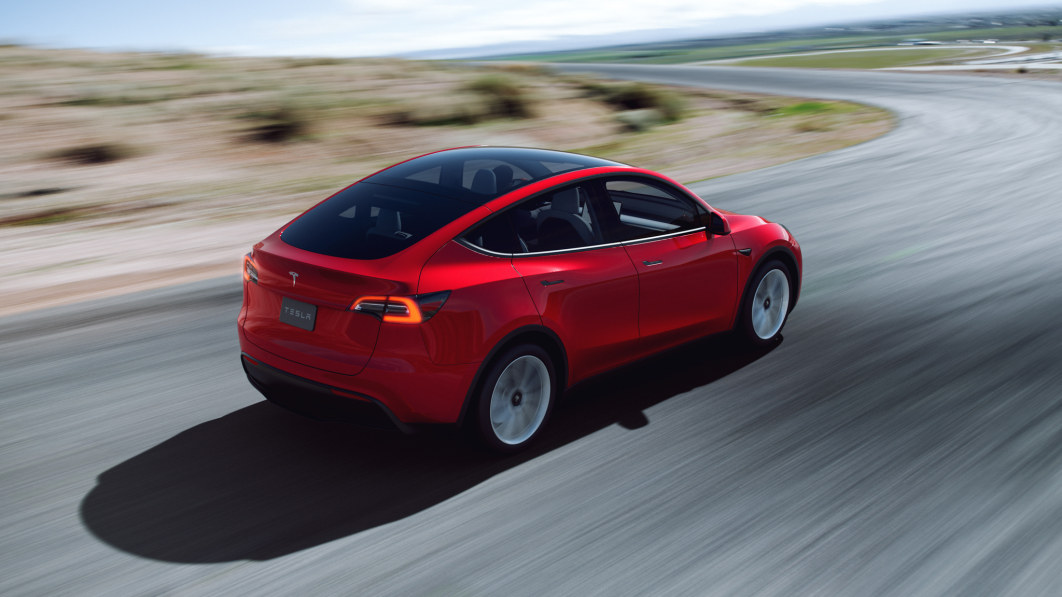 Informe: Así de lejos han caído los precios de los Tesla usados en el último año.