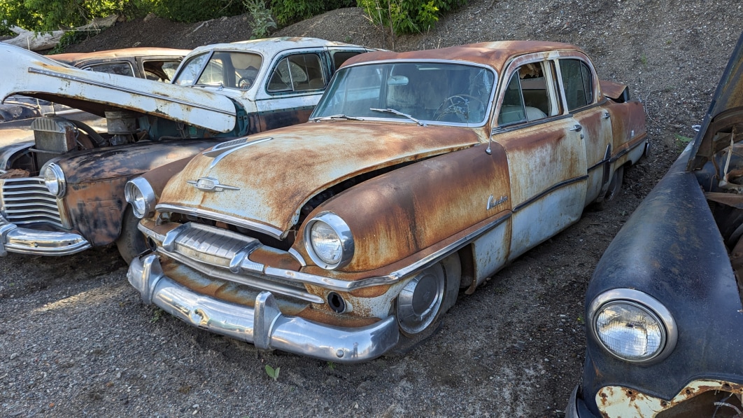 99-1954-Plymouth-Belvedere-in-Colorado-wrecking-yard-photo-by-Murilee-Martin.jpg