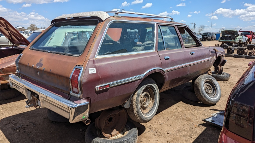Gema del depósito de chatarra: Dodge Aspen Wagon 1977