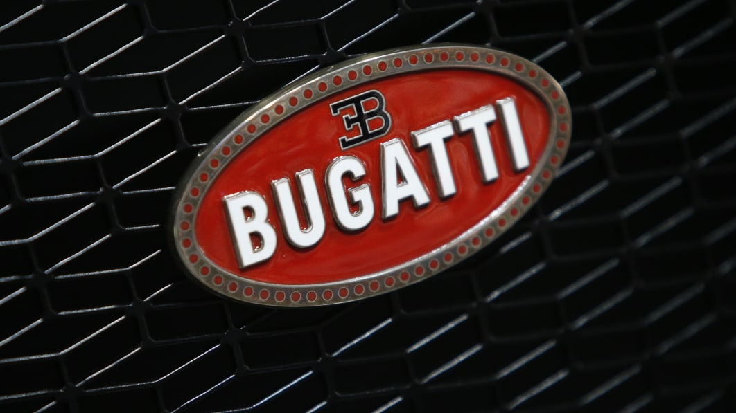 El próximo Bugatti vendrá con un tren motriz NA V16 PHEV que produce 1,800 caballos de fuerza