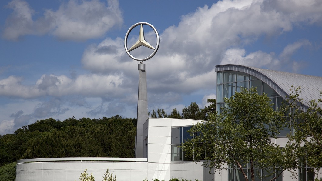 La UAW pierde la votación de sindicalización en la fábrica de Mercedes en Alabama