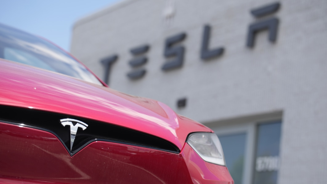 Tesla no menciona su objetivo de entregar 20 millones de vehículos al año