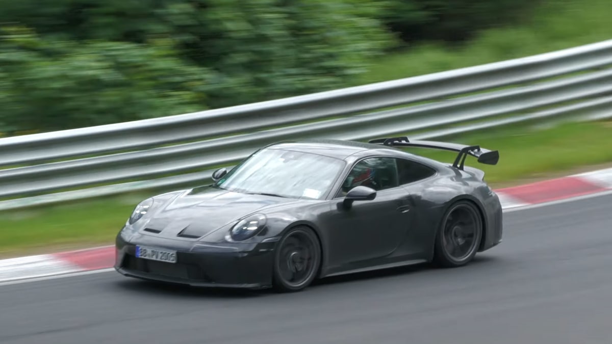 Porsche 911 GT3 (2024) desaparecido, 2025 GT3 actualizado atrapado en pruebas