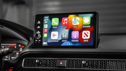 What Is CarPlay? We Explain EVERYTHING! - Wallace Chevrolet