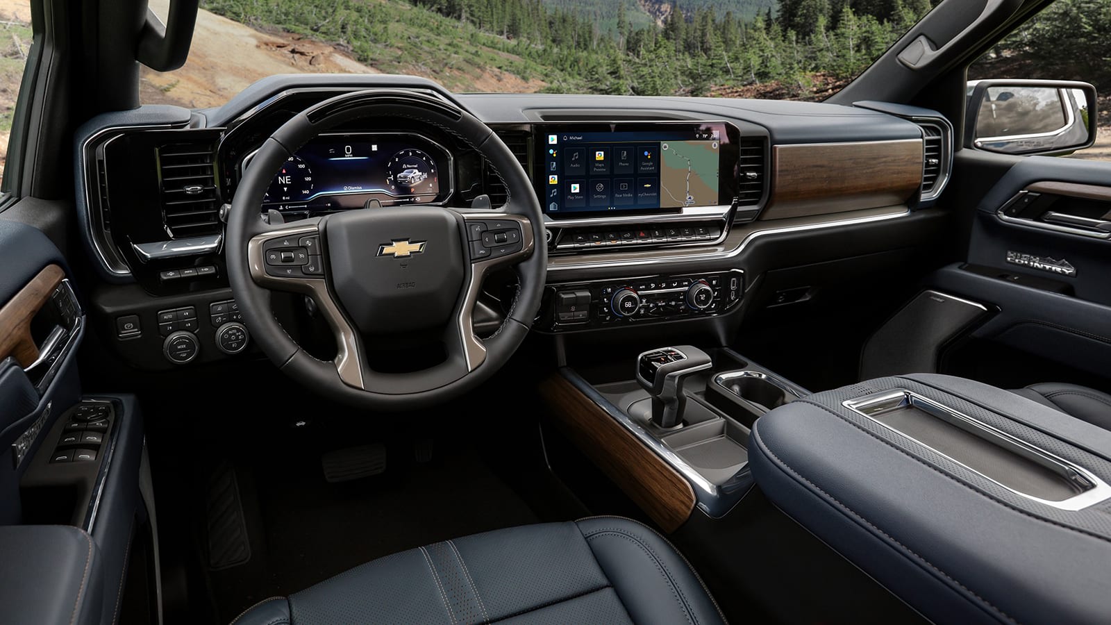 Advertisement Tighten auction Here's the new 2022 Chevy Silverado interior. It's so much better - Autoblog