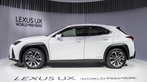 2019 Lexus UX 200 and UX 250h crossovers revealed at Geneva Motor