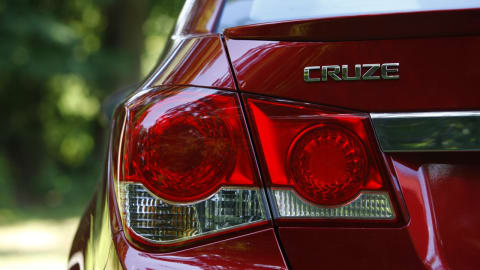 small of Cruze into sails cardom era new Autoblog Drive: 2011 - First Chevrolet
