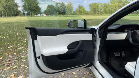Here's what a rental Tesla Model S interior looks like after 19,000 miles -  Autoblog