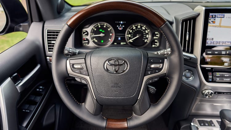 2021 Toyota Land Cruiser Hybrid Non Hybrid Specifications Autoblog