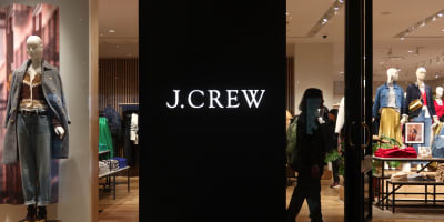 Shop J.Crew's sale section for an an extra 60% off flattering spring essentials under $50 while you can