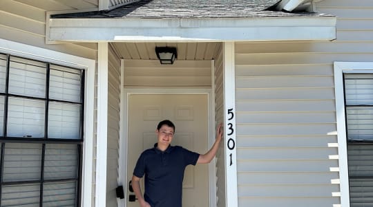'Not all gloom and doom': How this Florida Gen Z home buyer bought in an uncertain market
